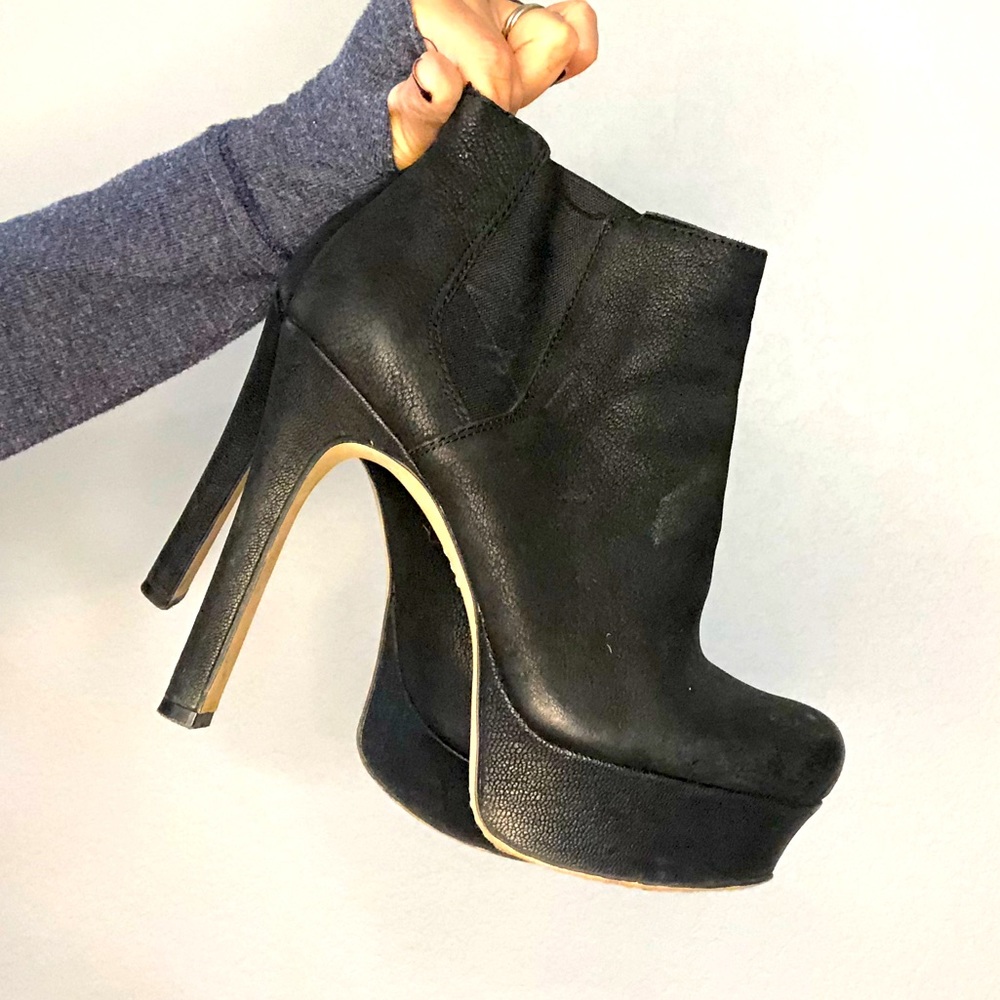 Vince Camuto heeled booties